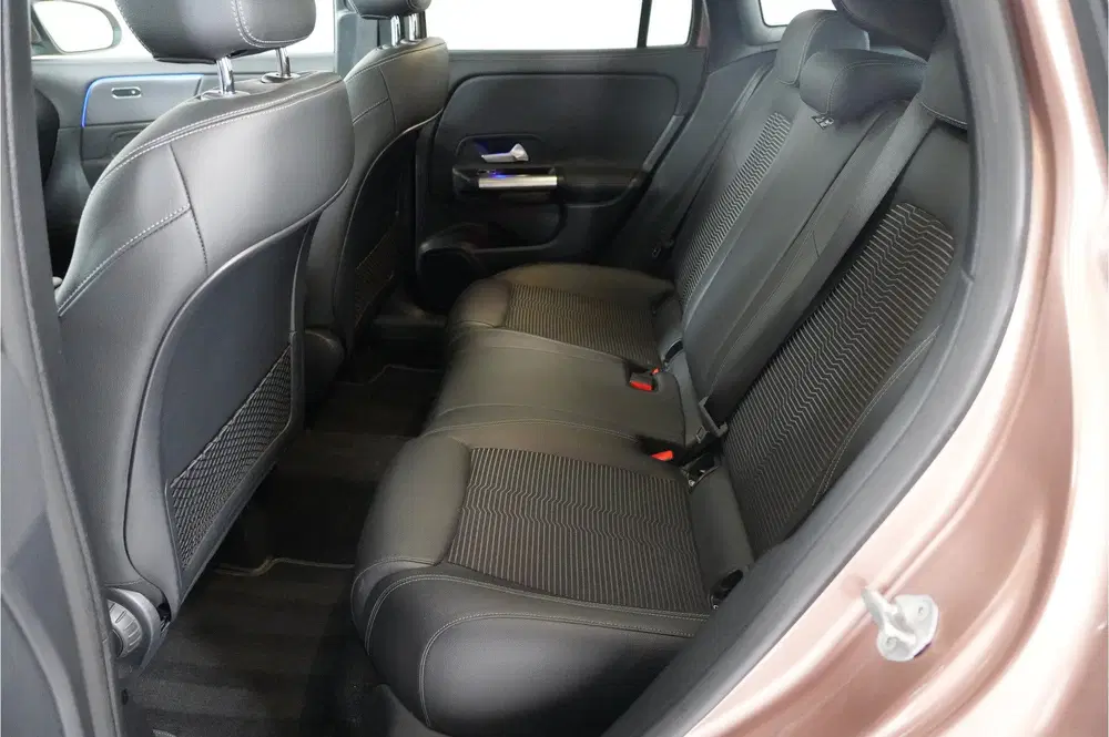 Mercedes-Benz GLA GLA 250 e AMG Line 218 pk PHEV uit 2022, foto 15