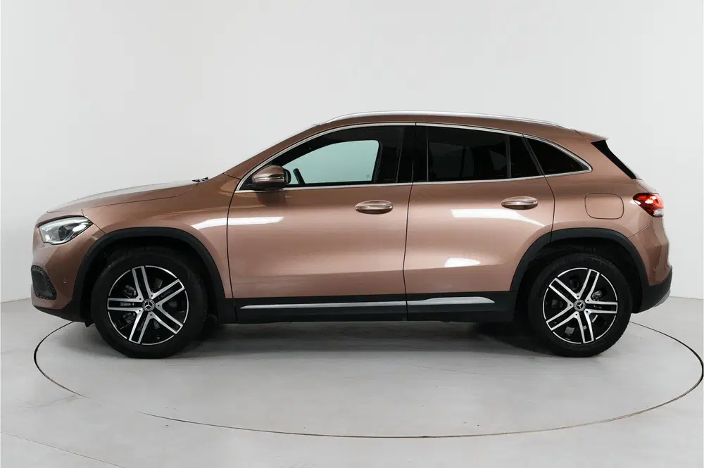Mercedes-Benz GLA GLA 250 e AMG Line 218 pk PHEV uit 2022, foto 9