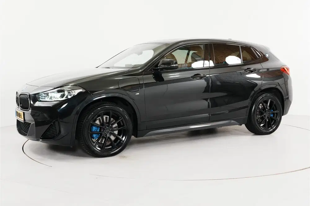 BMW X2 xDrive25e PHEV 220 pk uit 2023, foto 12