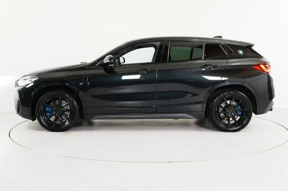 BMW X2 xDrive25e PHEV 220 pk uit 2023, foto 13