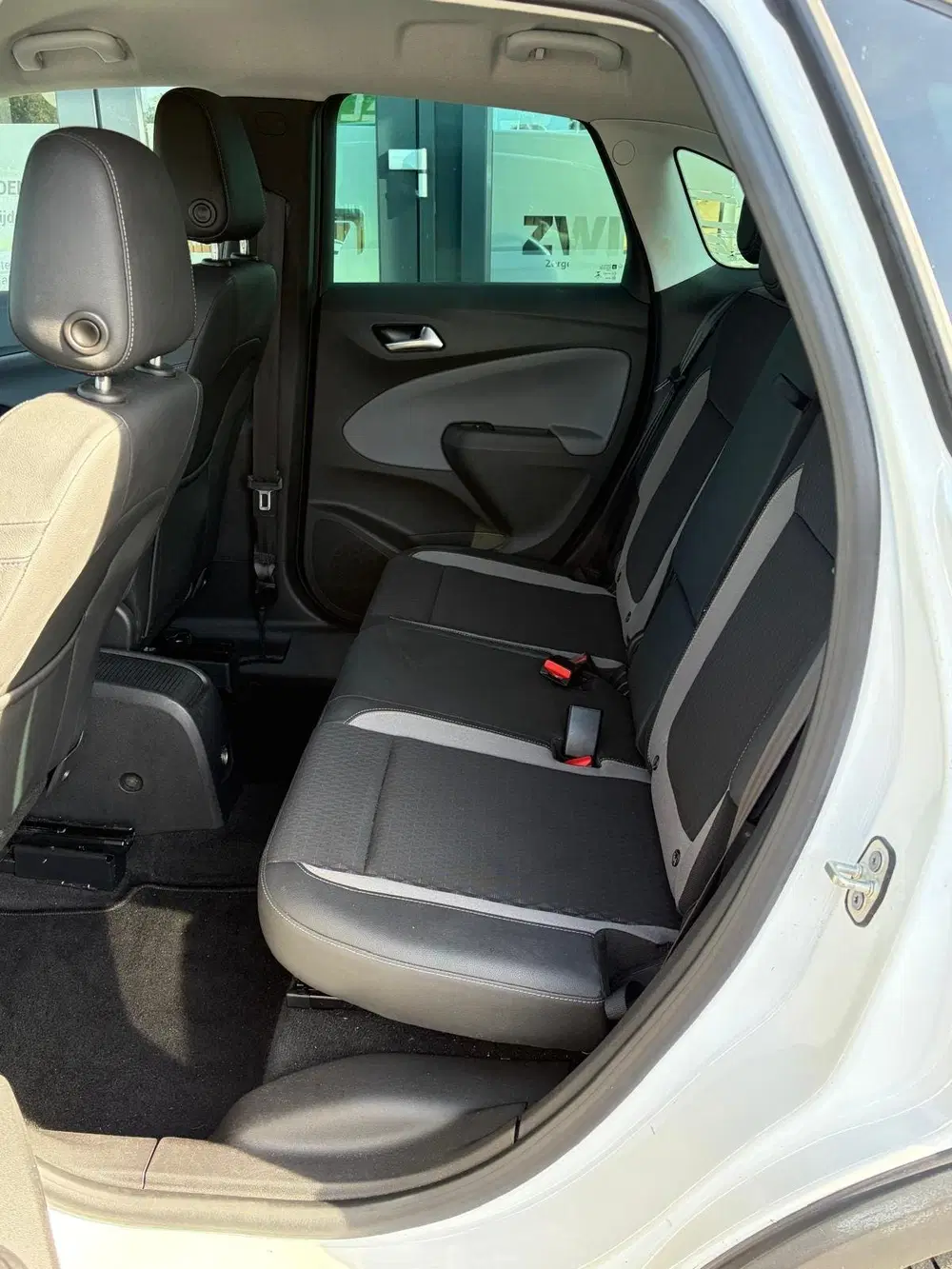 Opel Crossland 1.2 Turbo Innovation nieuwe riem. camera. uit 2019, foto 5