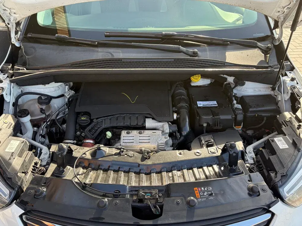 Opel Crossland 1.2 Turbo Innovation nieuwe riem. camera. uit 2019, foto 8