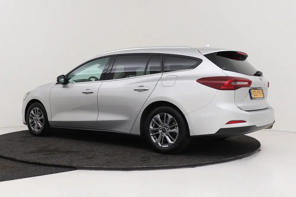 Ford Focus 1.0 EcoBoost Hybrid Titanium uit 2024, foto 7