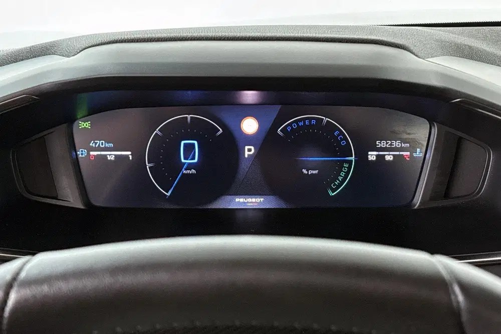 Peugeot 208 1.2 Hybrid 100 e-DCS6 Allure Apple CarPlay uit 2024, foto 10