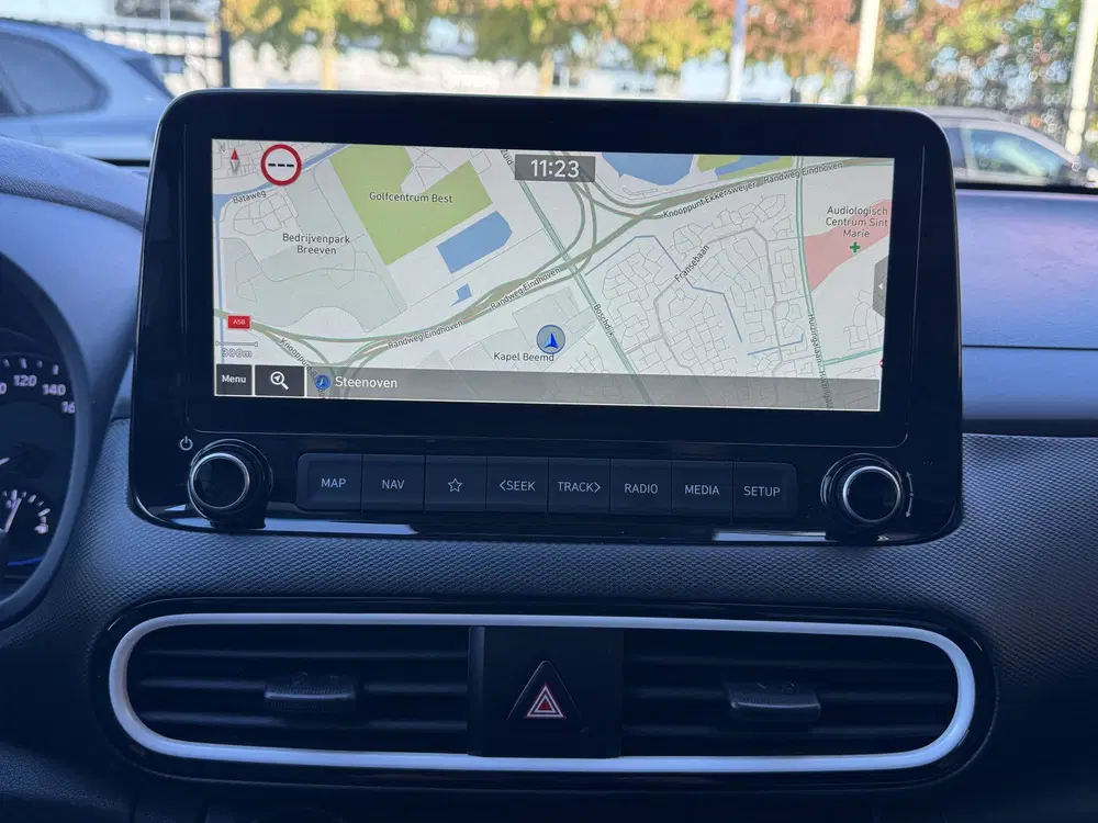 Hyundai KONA 1.6 GDI HEV Premium uit 2020, foto 10