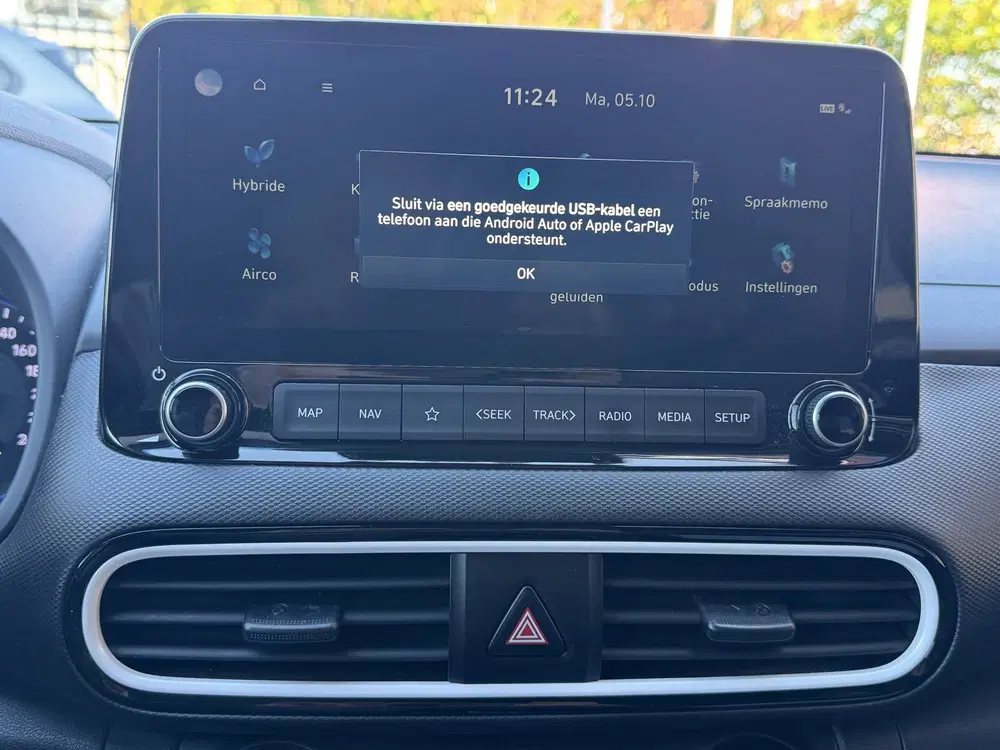 Hyundai KONA 1.6 GDI HEV Premium uit 2020, foto 15