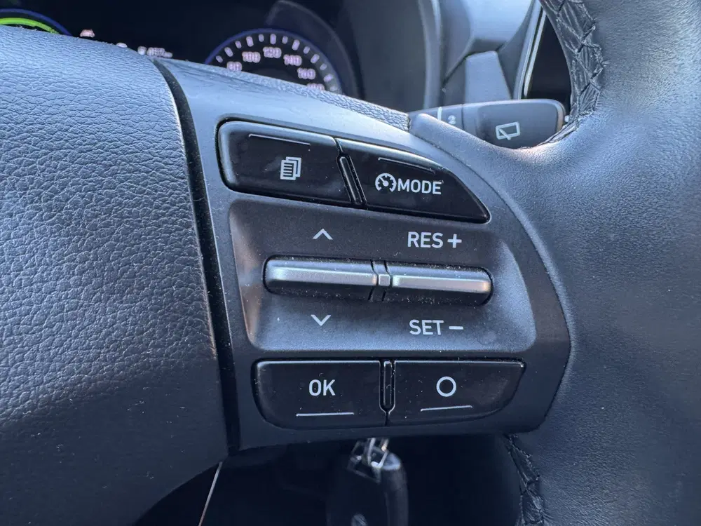 Hyundai KONA 1.6 GDI HEV Premium uit 2020, foto 9