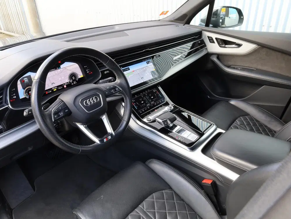 Audi Q7 55 TFSI e quattro S-Line 381PK uit 2021, foto 8