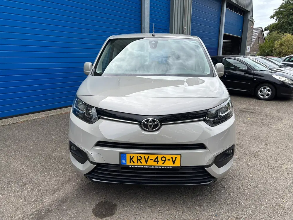 Toyota Proace City 1.2 Turbo Professional uit 2020, foto 3