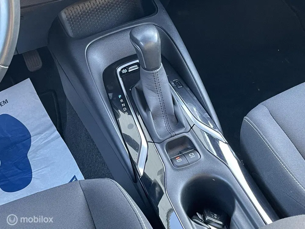 Toyota Corolla 1.8 Hybrid Active uit 2020, foto 15