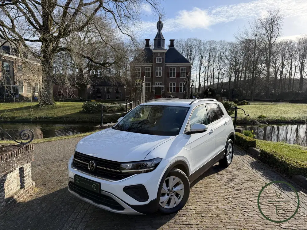 Volkswagen T-Cross 1.0 TSI Life Edition uit 2024