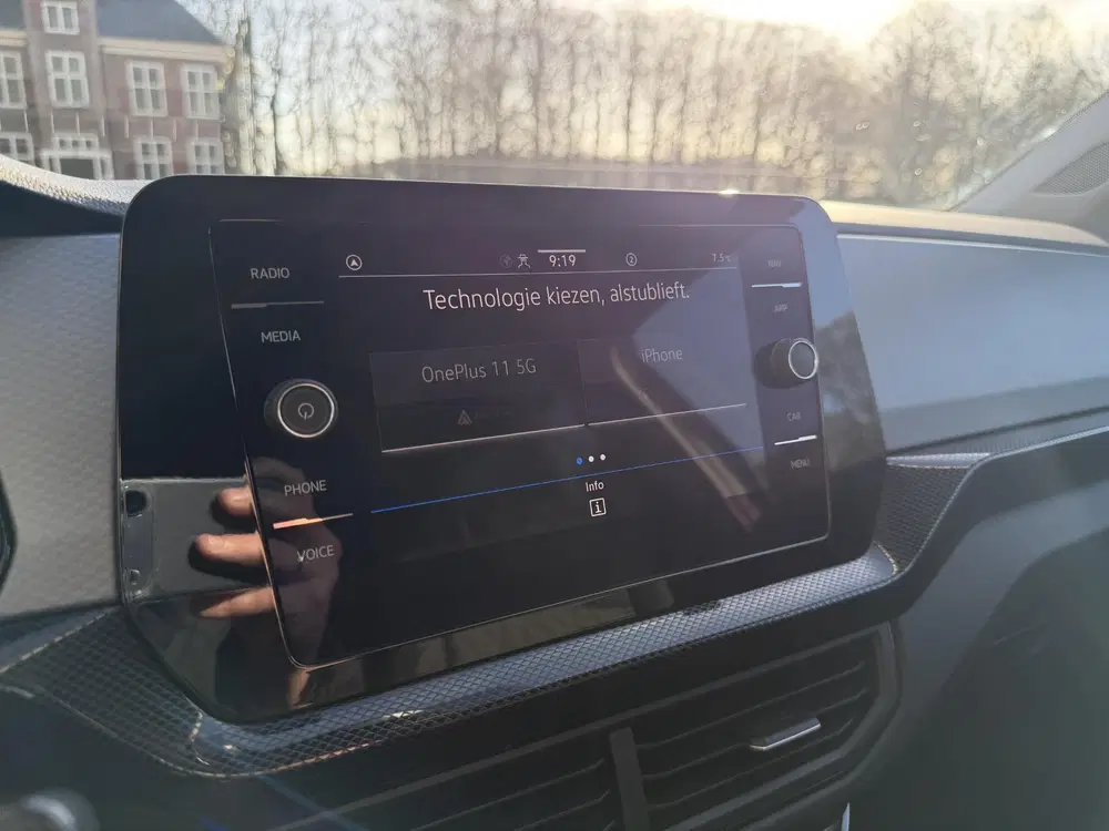 Volkswagen T-Cross 1.0 TSI Life Edition uit 2024, foto 15