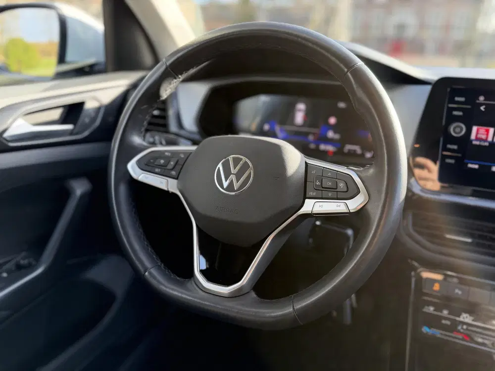 Volkswagen T-Cross 1.0 TSI Life Edition uit 2024, foto 7