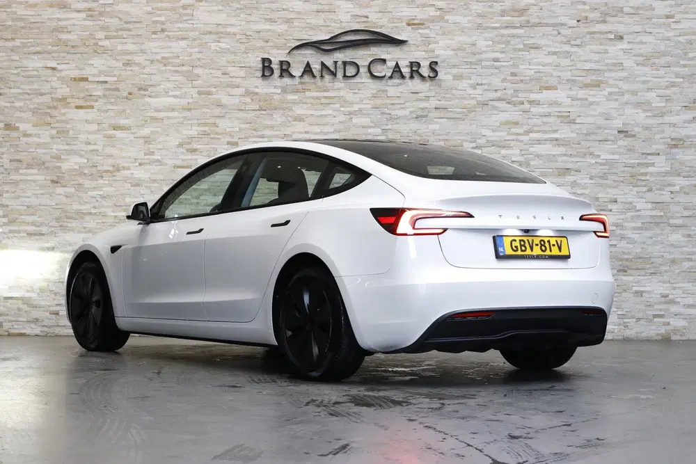 Tesla Model 3 Highland PREMIUM RWD 60 kWh Stoelverw. uit 2024, foto 2