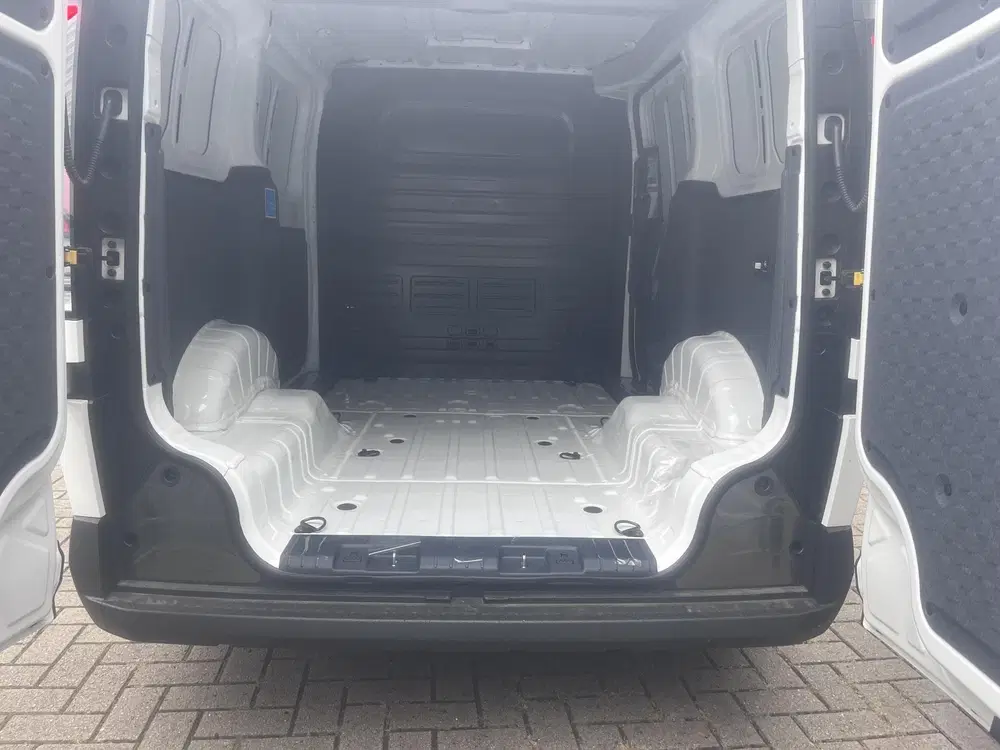 Kia PV5 L2H1 Elite Executive 71.2 kWh OP VOORRAAD uit 2026, foto 7
