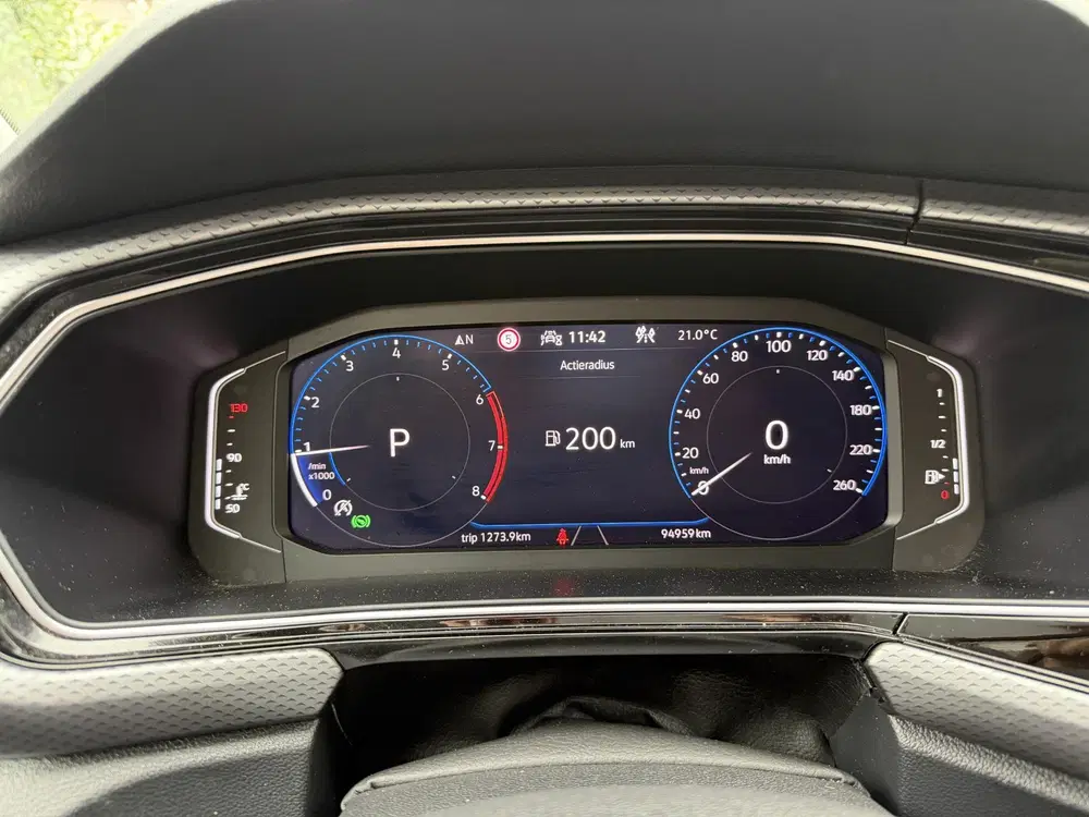 Volkswagen T-Cross 1.0 TSI R-Line uit 2022, foto 13