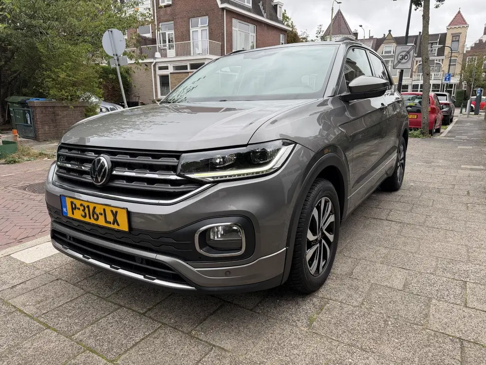 Volkswagen T-Cross 1.0 TSI R-Line uit 2022, foto 7