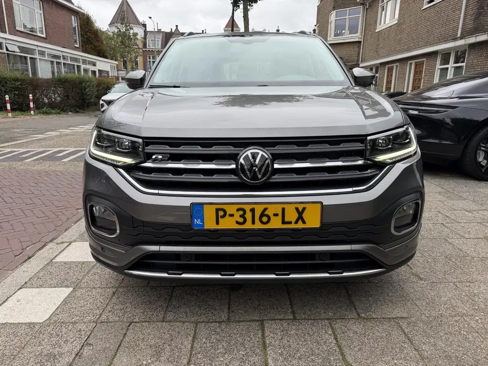 Volkswagen T-Cross 1.0 TSI R-Line uit 2022, foto 8