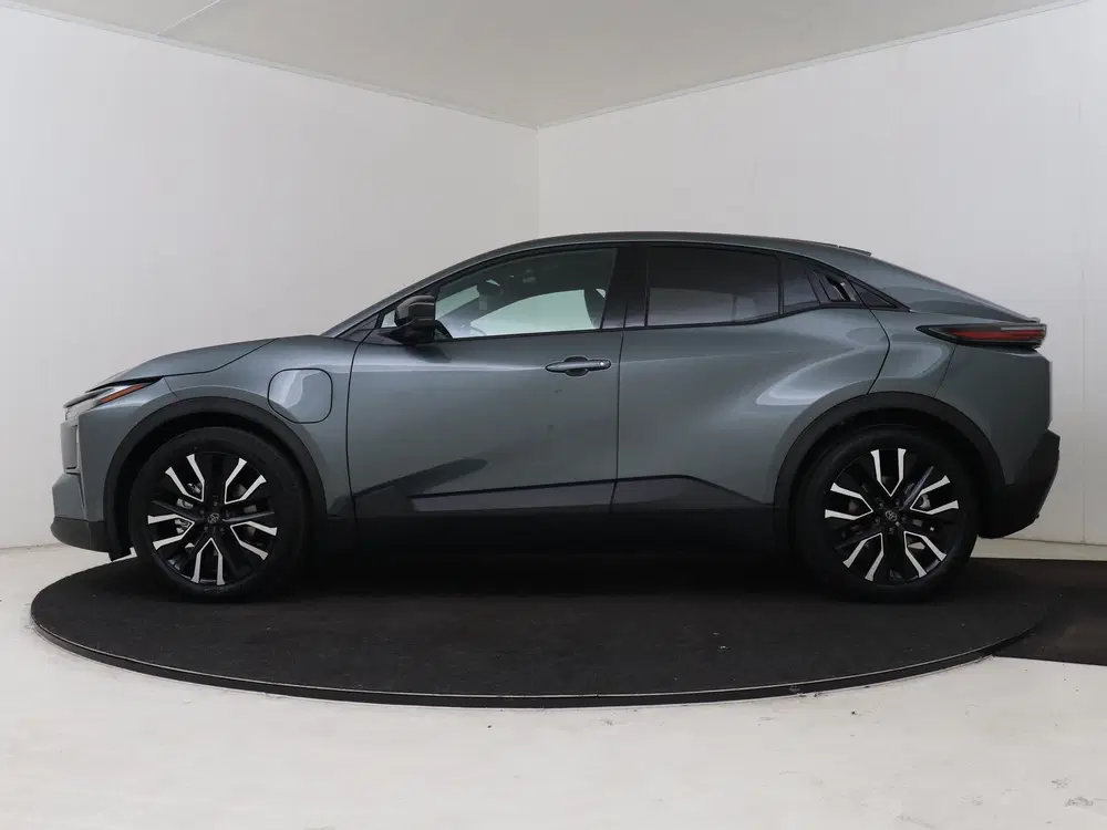 Toyota C-HR First Edition 77 kWh 20" (bj 2026 uit 2026, foto 3
