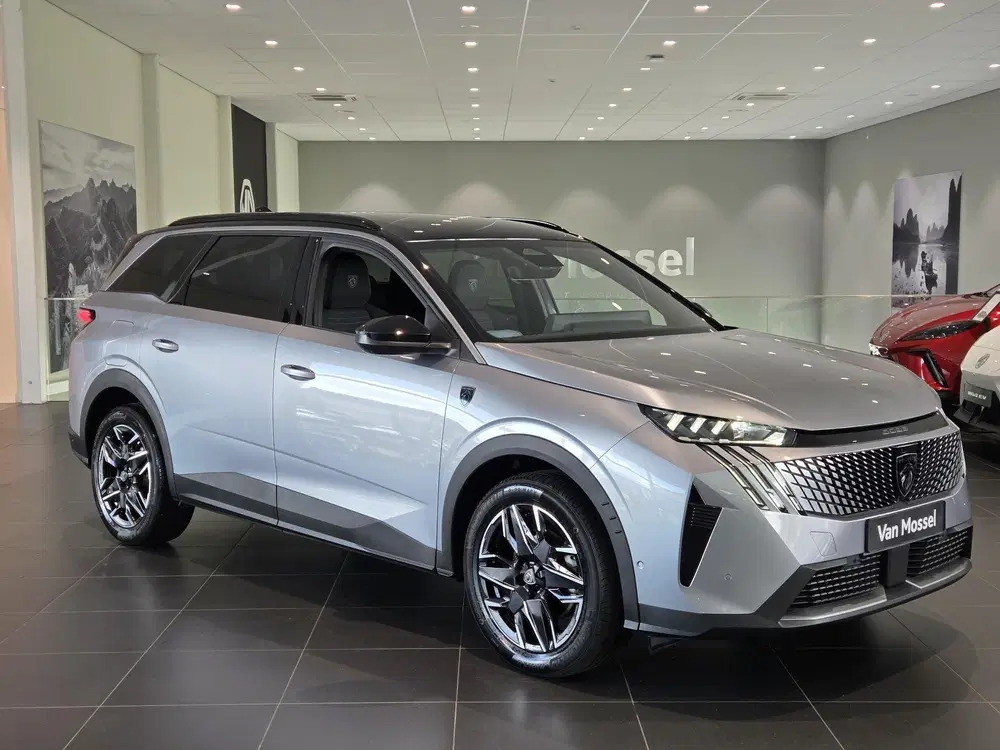 Peugeot 5008 1.2 Hybrid 145 GT 7p 7 persoons uitvoering uit 2025, foto 11