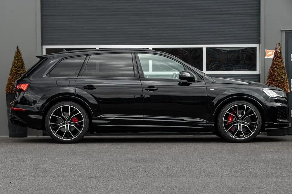 Audi Q7 55 TFSI e Quattro uit 2021, foto 10