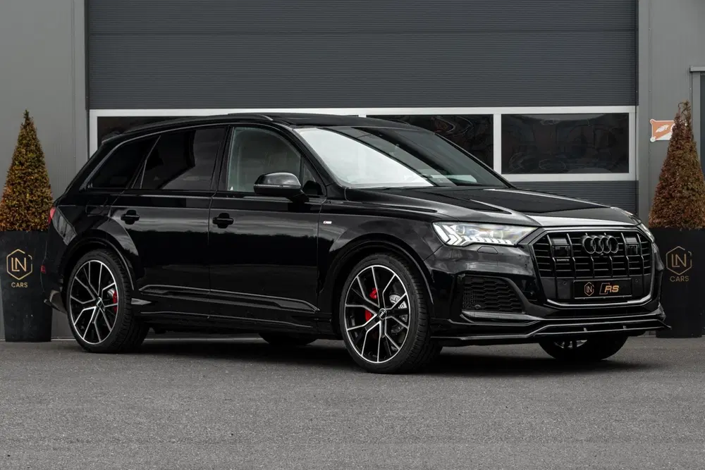 Audi Q7 55 TFSI e Quattro uit 2021, foto 3