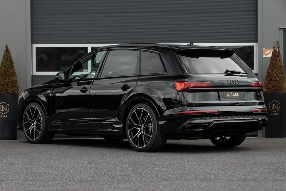 Audi Q7 55 TFSI e Quattro uit 2021, foto 7