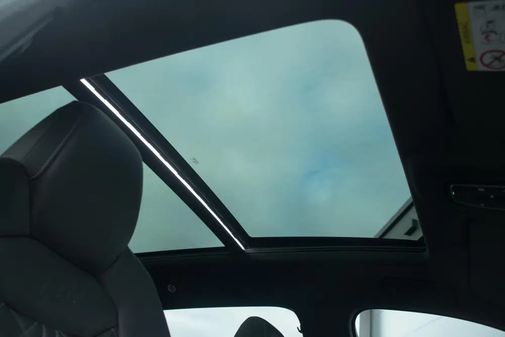 Audi Q7 55 TFSI e Quattro uit 2021, foto 8