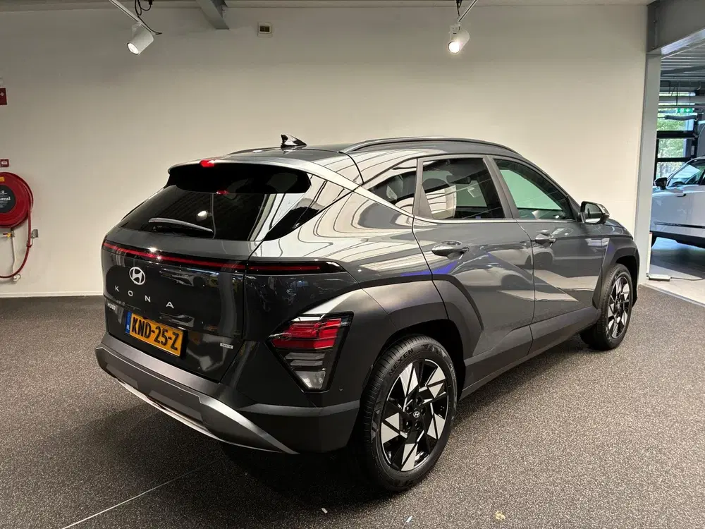 Hyundai KONA 1.6 GDI HEV Premium Sky uit 2025, foto 2