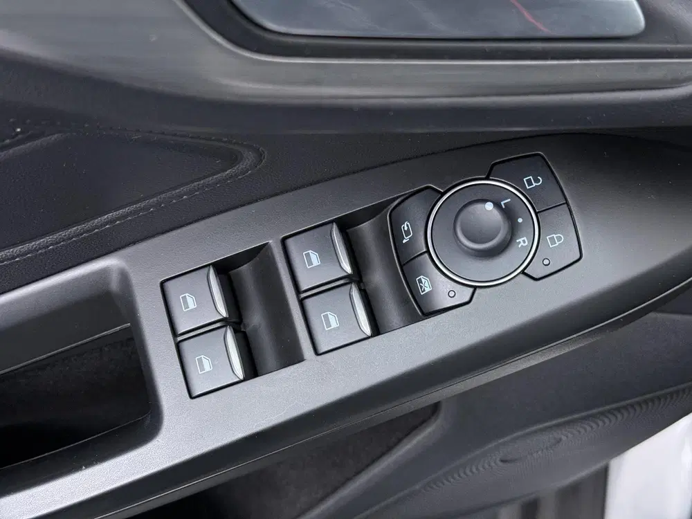 Ford Focus 1.0 EcoBoost Hybrid Titanium Automaat uit 2024, foto 13