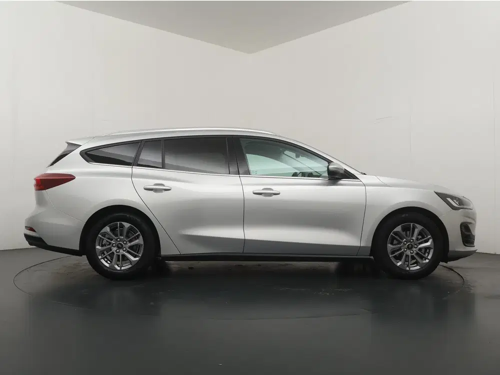 Ford Focus 1.0 EcoBoost Hybrid Titanium Automaat uit 2024, foto 6