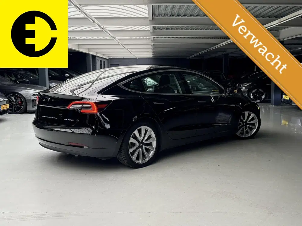 Tesla Model 3 Long Range AWD 75 kWh uit 2019, foto 13