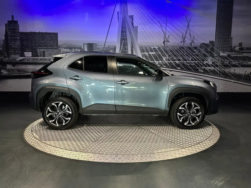Toyota Yaris Cross 1.5 Hybrid 130 Dynamic *Facelift*Nieuw*Di uit 2026, foto 2