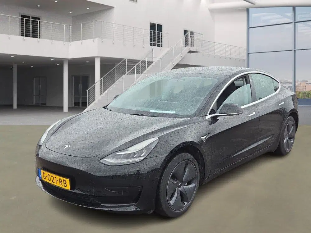 Tesla Model 3 Standard RWD Plus 86 uit 2019