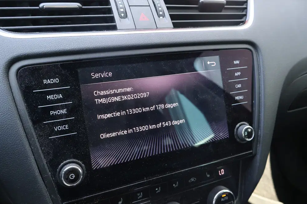 Skoda Octavia 1.6 TDI DSG Greentech Clever Edition uit 2020, foto 10