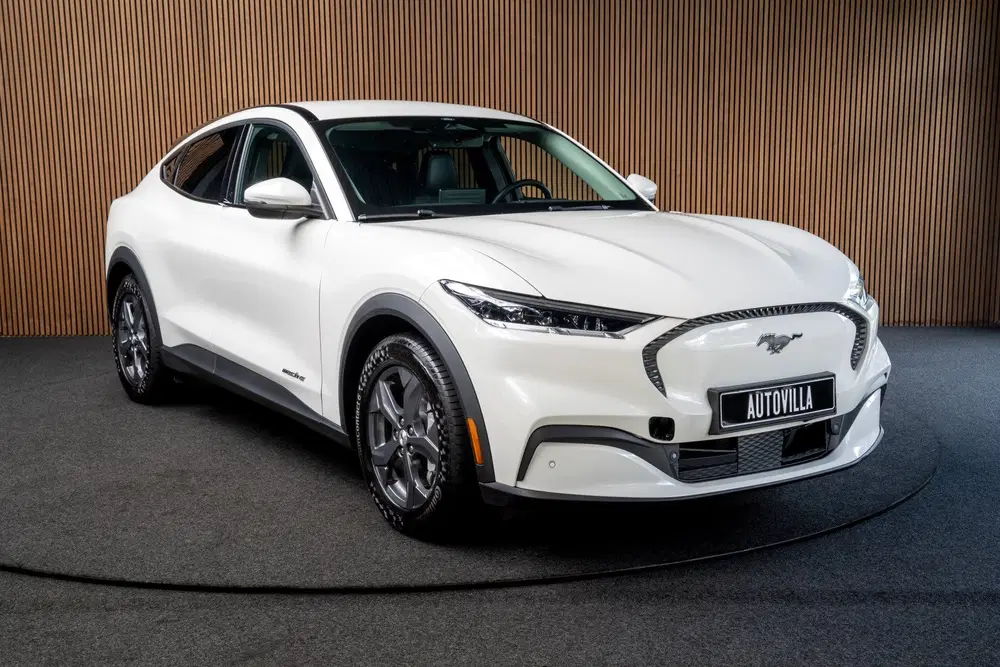 Ford Mustang Mach-E RWD 75 kWh B&O 360 Leder Metallic ACC uit 2022, foto 7