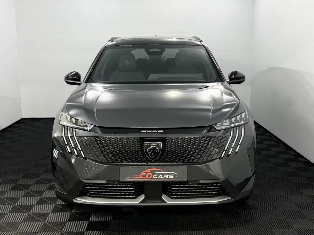 Peugeot 5008 1.2 Hybrid 145 GT 7P Camera uit 2026, foto 2