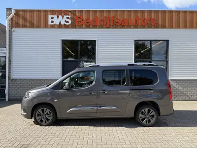Toyota Proace City 1.2 Turbo 130pk Active Long 7 perso uit 2021