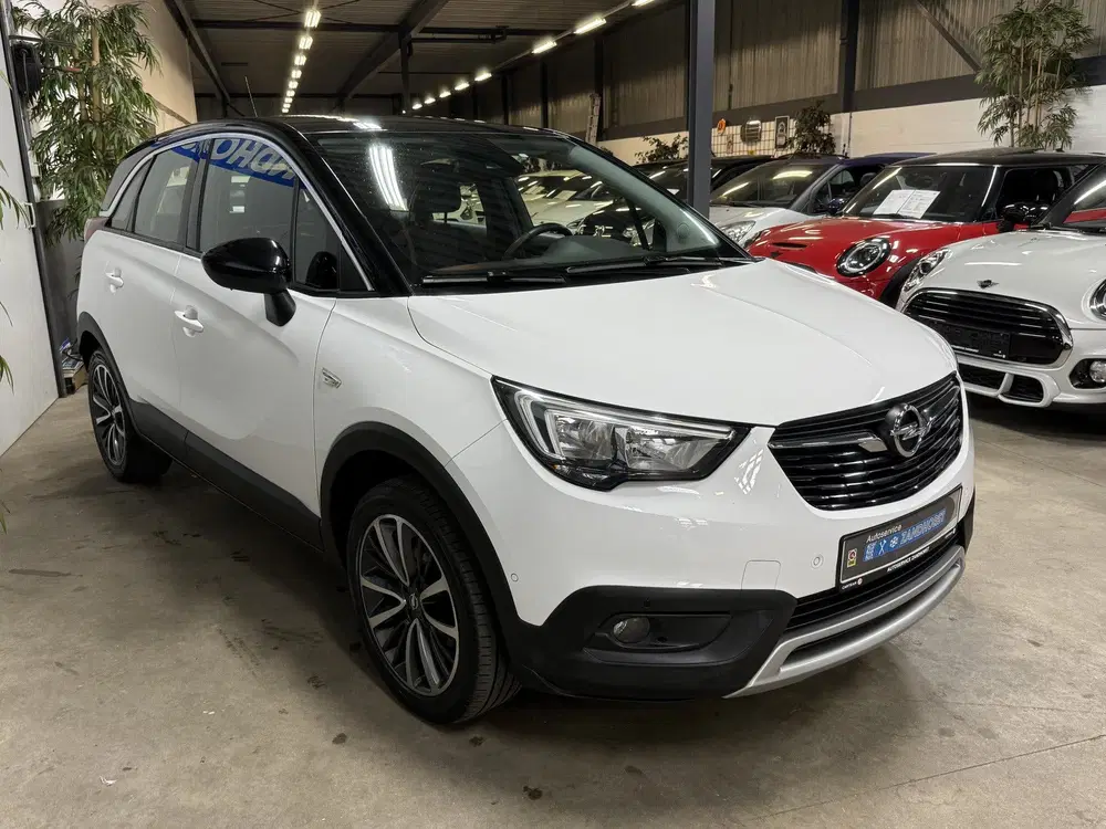 Opel Crossland 1.2 Turbo Online Edition uit 2019, foto 2