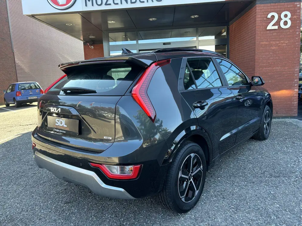 Kia Niro 1.6 GDi Hybrid DynamicLine uit 2023, foto 3