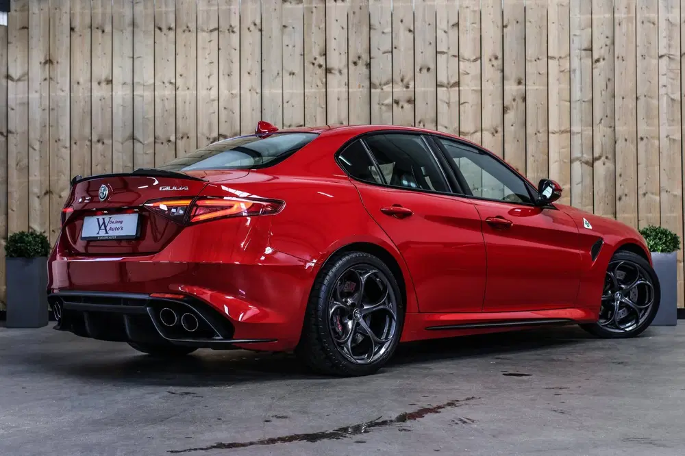 Alfa Romeo Giulia 2.9 V6 Quadrifoglio *Kuipstoelen*H uit 2019, foto 2