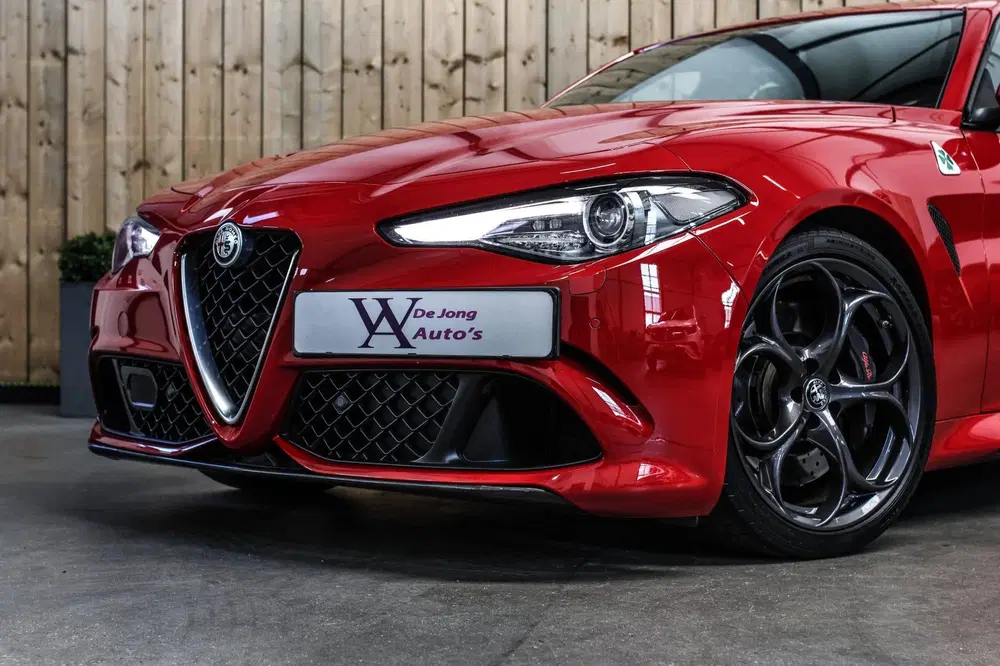 Alfa Romeo Giulia 2.9 V6 Quadrifoglio *Kuipstoelen*H uit 2019, foto 5