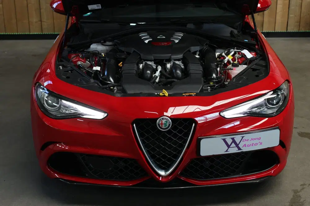 Alfa Romeo Giulia 2.9 V6 Quadrifoglio *Kuipstoelen*H uit 2019, foto 8