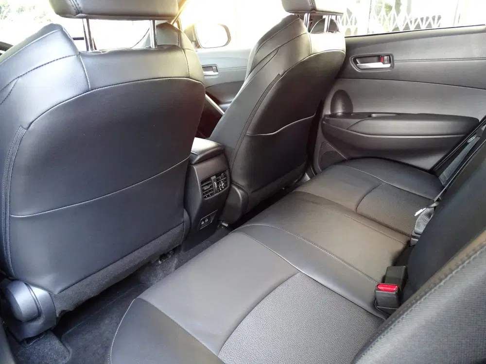 Toyota Corolla Cross Hybrid 140 Style uit 2024, foto 8