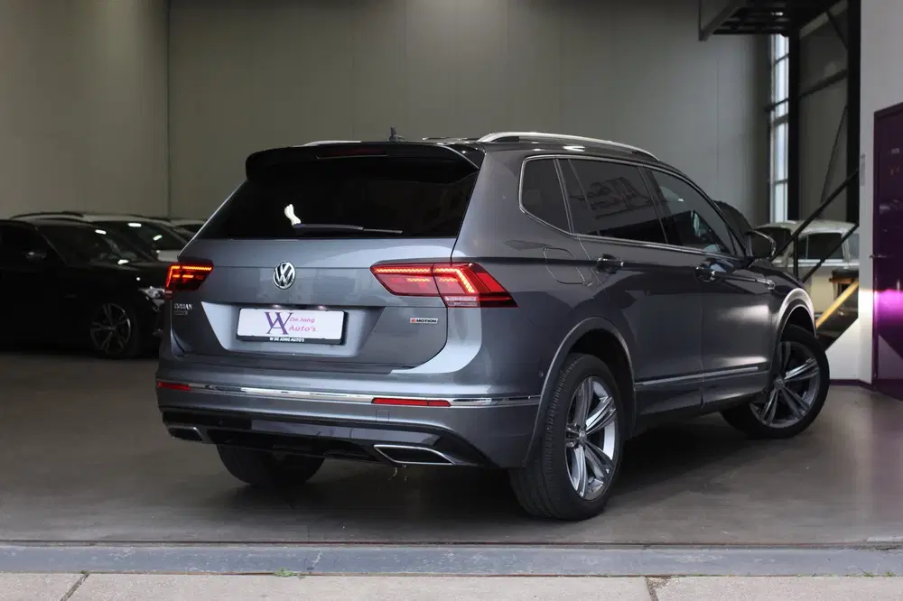 Volkswagen Tiguan Allspace 2.0 TSI R-Line*7Pers*Dynaudio*Key uit 2019, foto 2