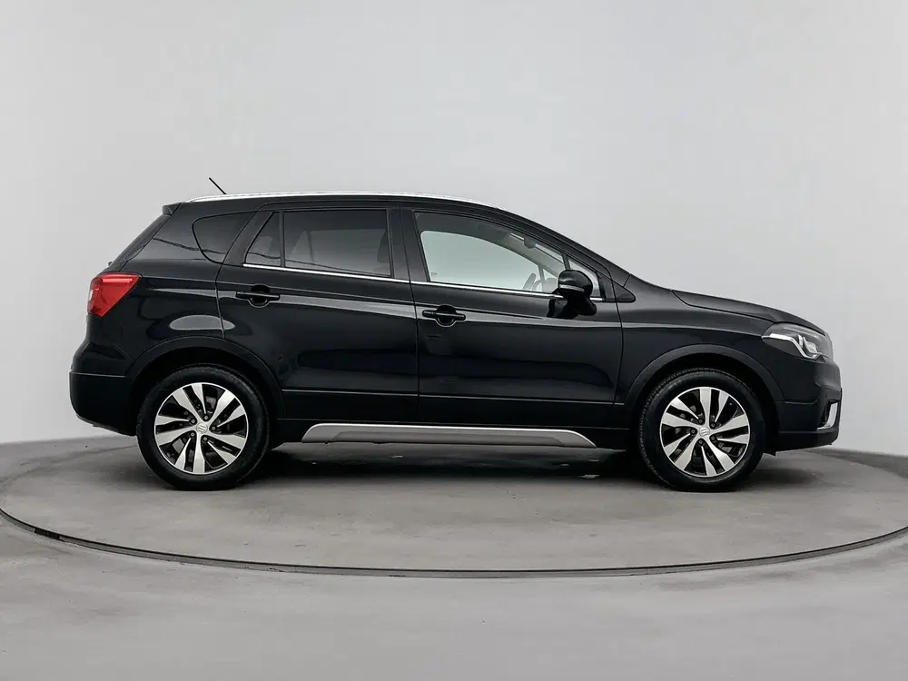 Suzuki S-Cross 1.4 Boosterjet Exclusive Navi uit 2020, foto 10