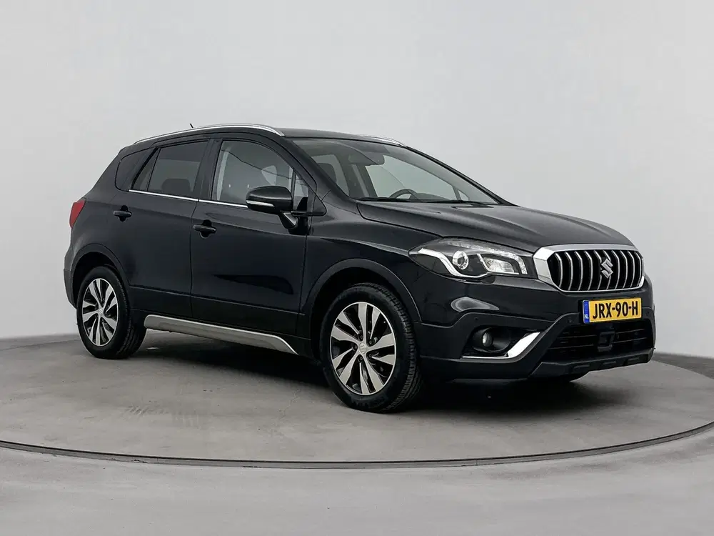 Suzuki S-Cross 1.4 Boosterjet Exclusive Navi uit 2020, foto 11