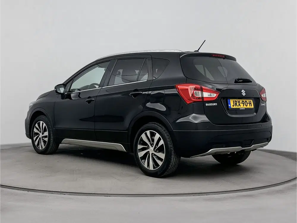 Suzuki S-Cross 1.4 Boosterjet Exclusive Navi uit 2020, foto 12