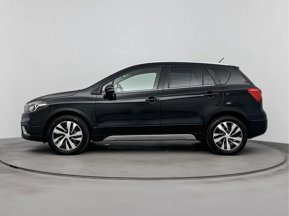 Suzuki S-Cross 1.4 Boosterjet Exclusive Navi uit 2020, foto 3