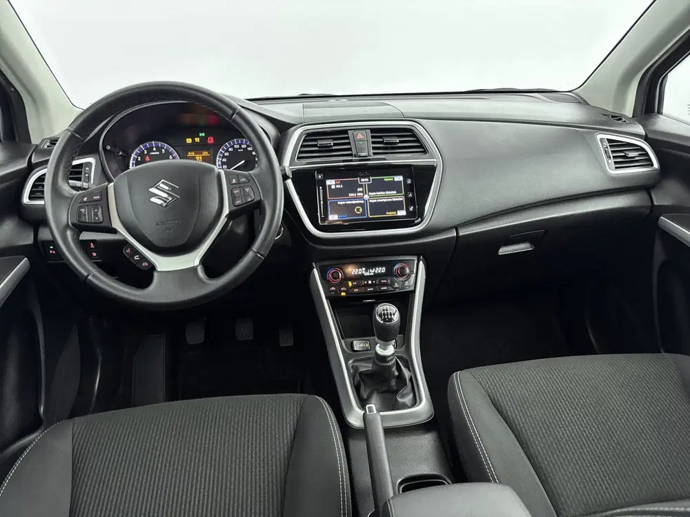 Suzuki S-Cross 1.4 Boosterjet Exclusive Navi uit 2020, foto 4